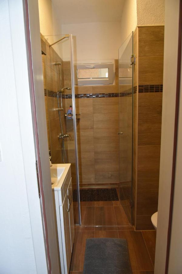 Rooms Bobic Licko Petrovo Selo المظهر الخارجي الصورة